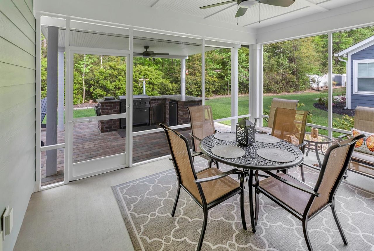 122 Caroline Ct. Photo 14