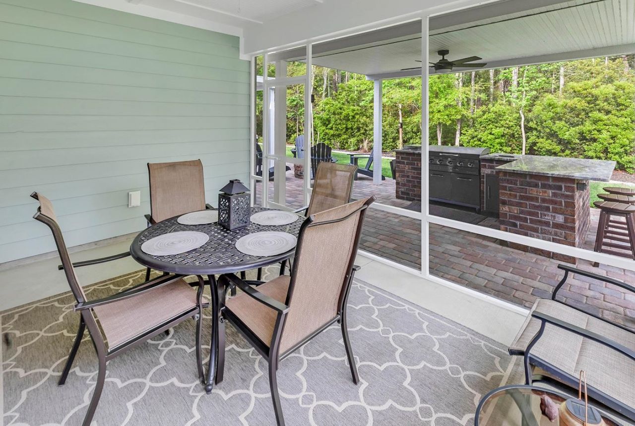 122 Caroline Ct. Photo 15