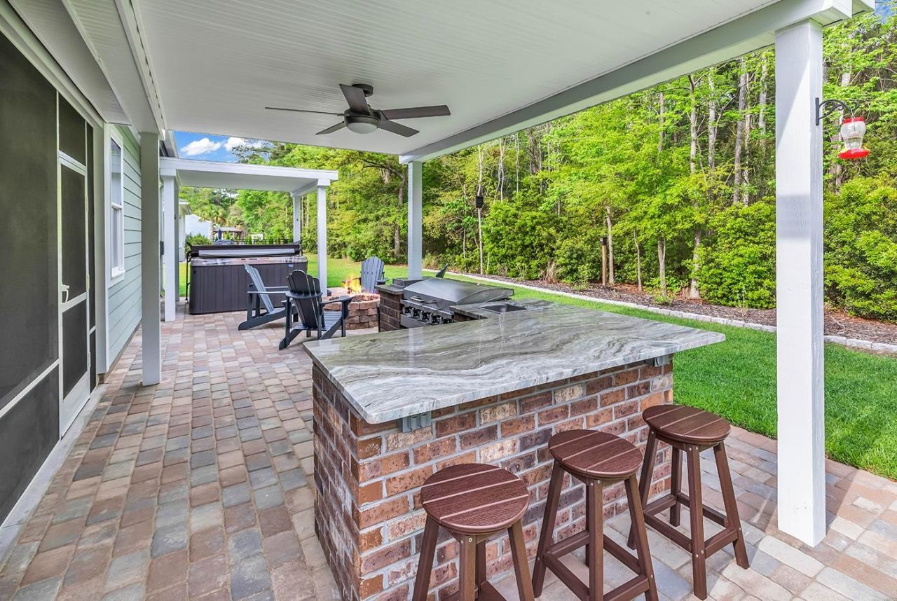 122 Caroline Ct. Photo 16