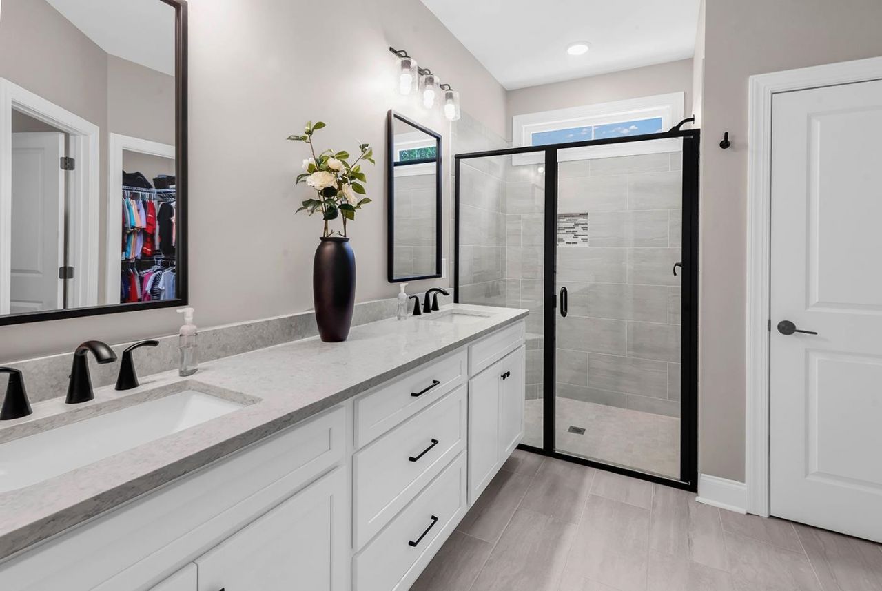 122 Caroline Ct. Photo 25