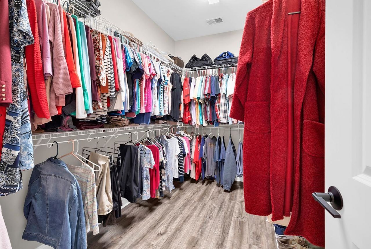 122 Caroline Ct. Photo 26