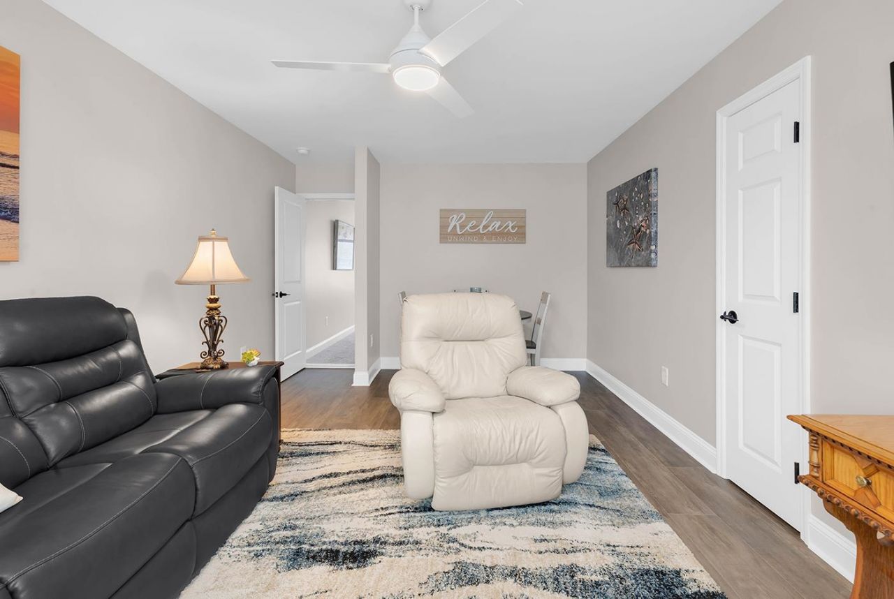 122 Caroline Ct. Photo 37