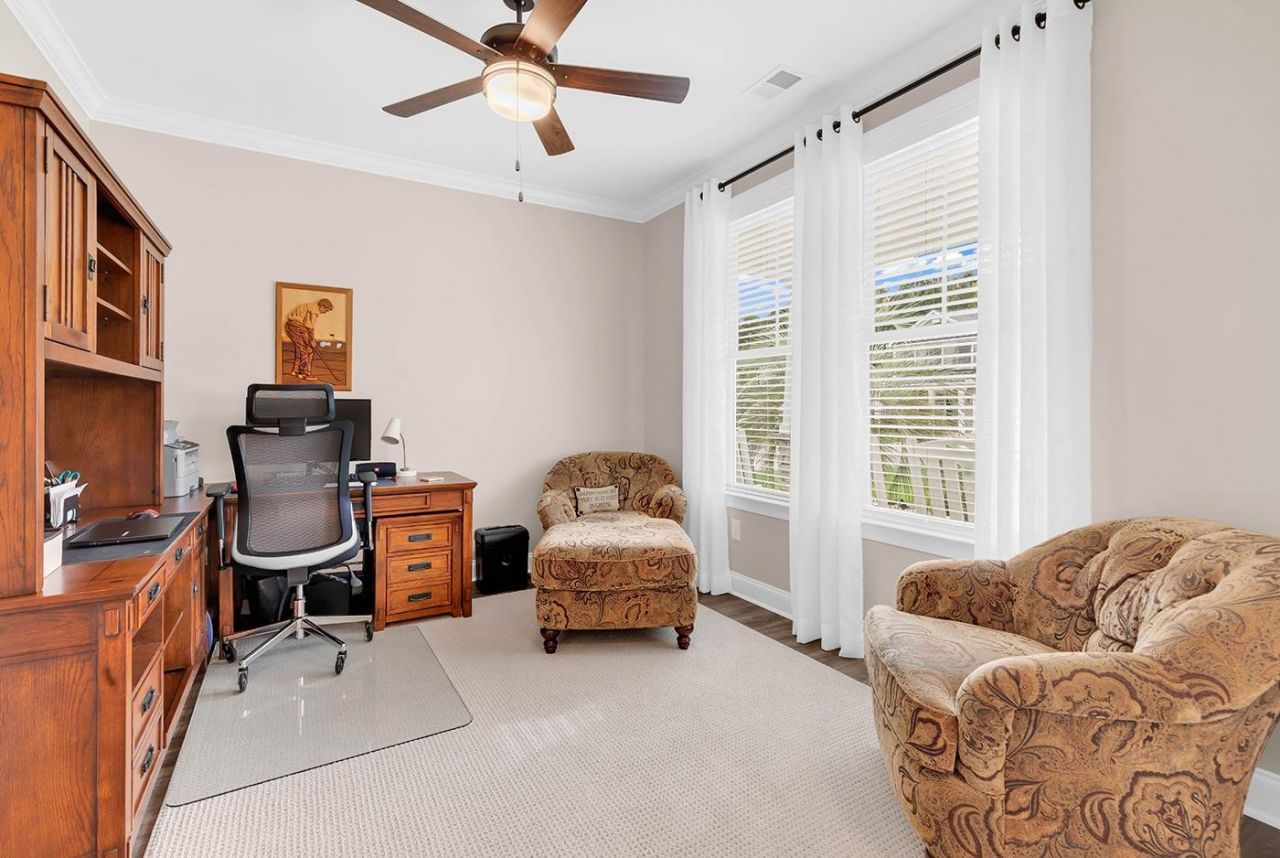 122 Caroline Ct. Photo 6