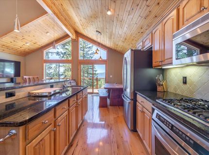 434 Beaver Street, Kings Beach, CA 96143 Photo