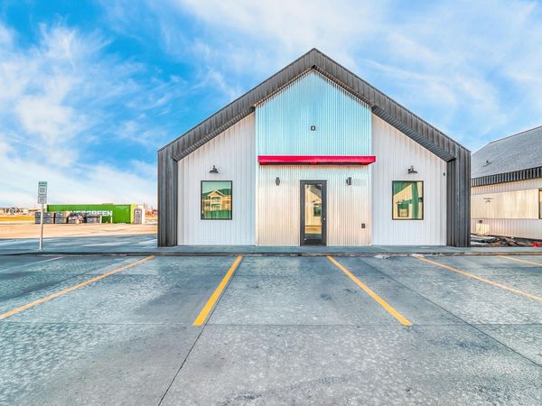 4180 53rd Avenue S, Fargo, ND 58104