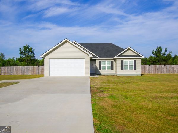 11769 Henry Street, Claxton, GA 30417