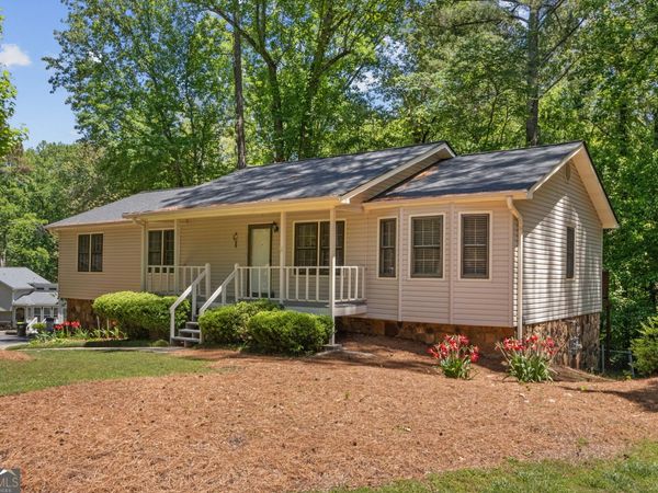 608 Wellington Court, Woodstock, GA 30188
