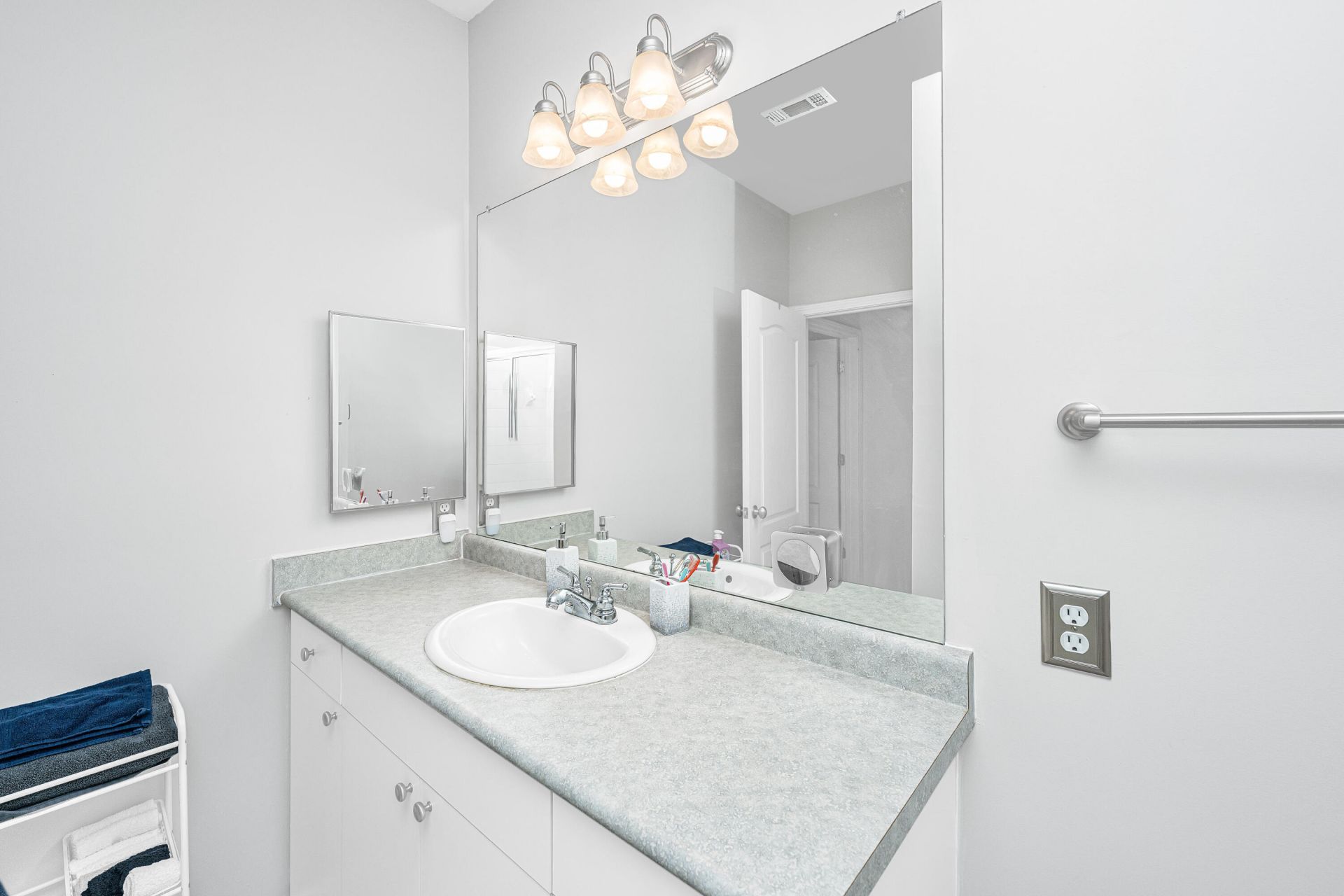 2032 Egret Crest Lane Photo 22