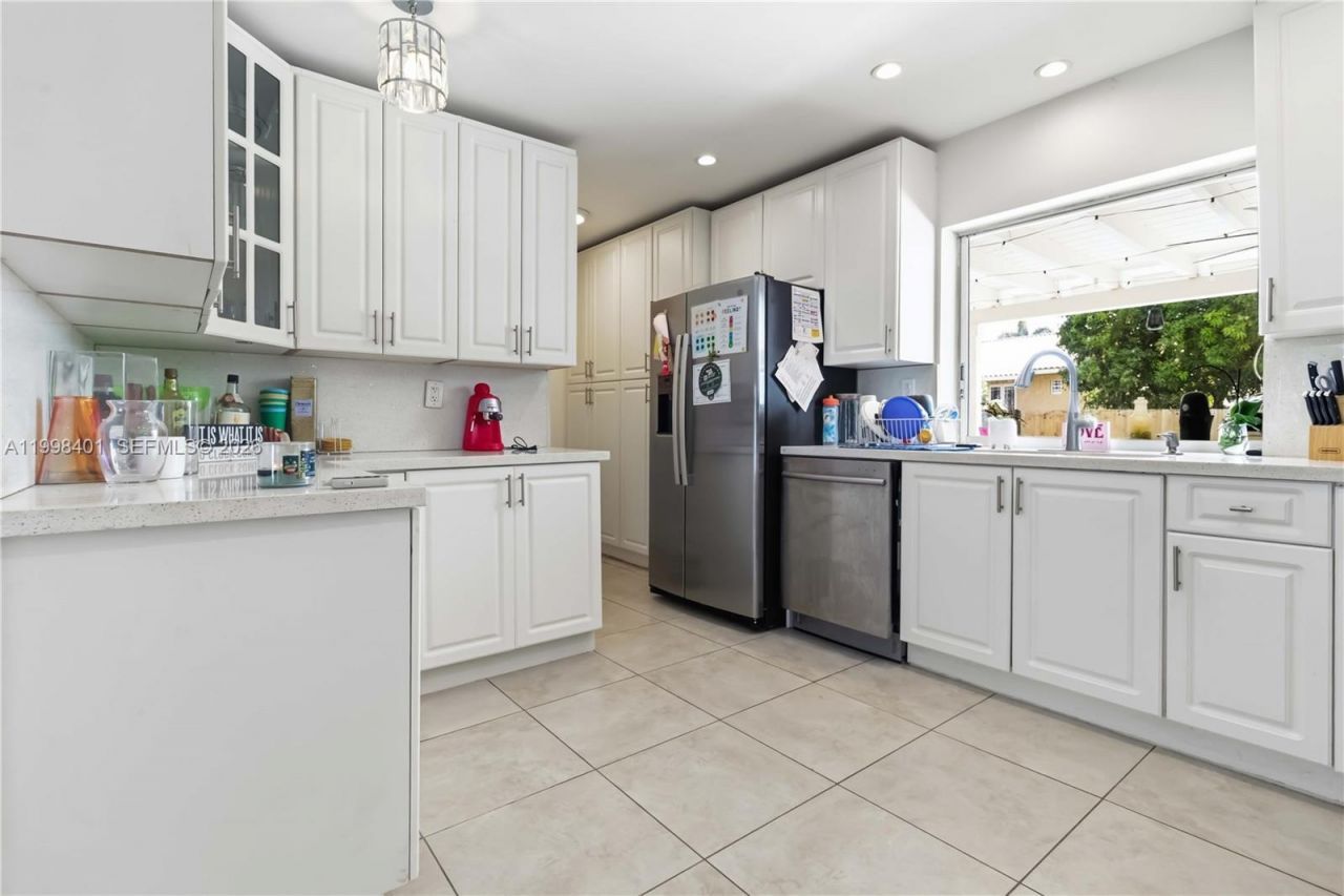 19911 SW 84th Ave, Cutler Bay, FL 33189 Photo