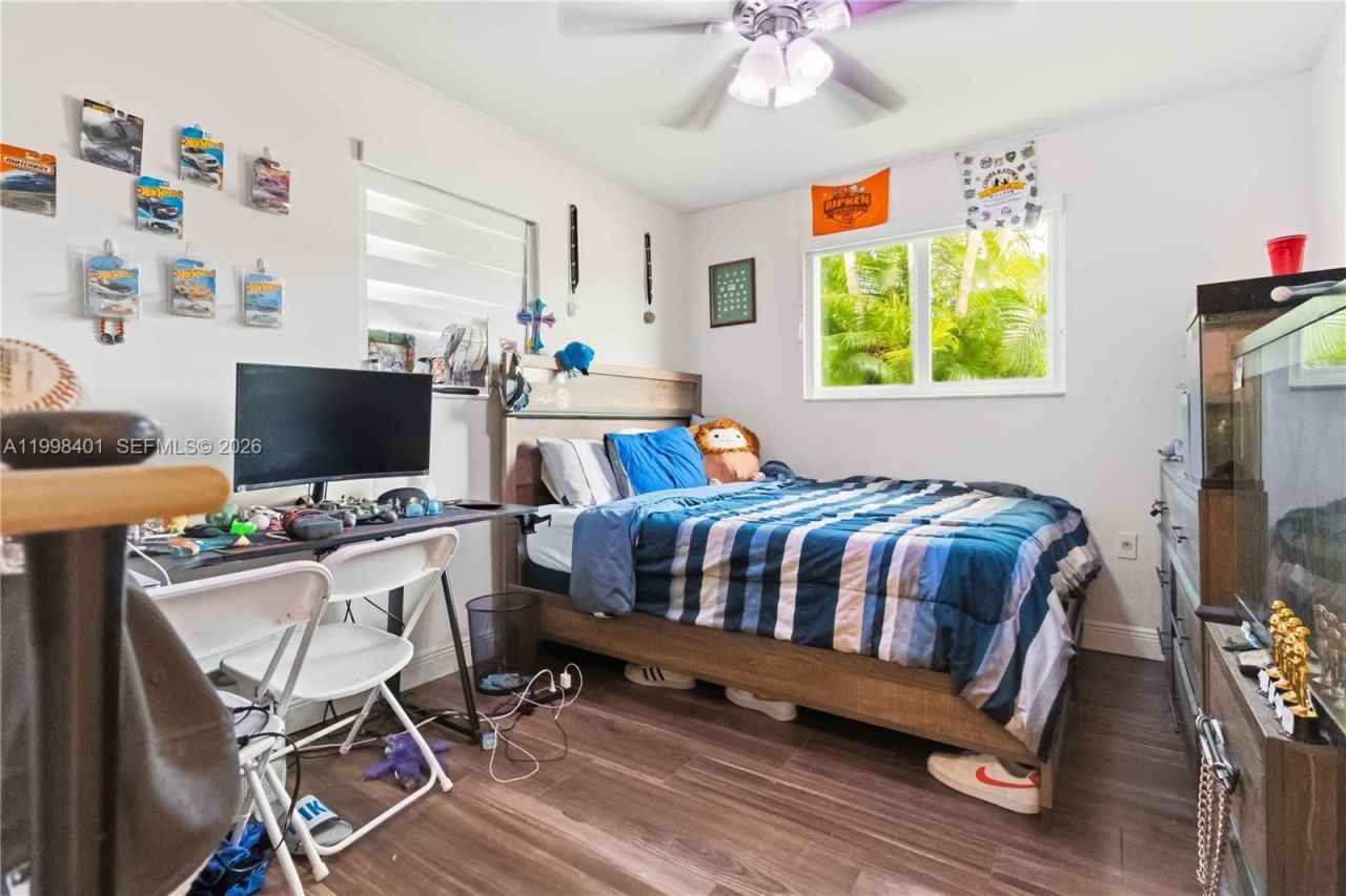 19911 SW 84th Ave, Cutler Bay, FL 33189 Photo