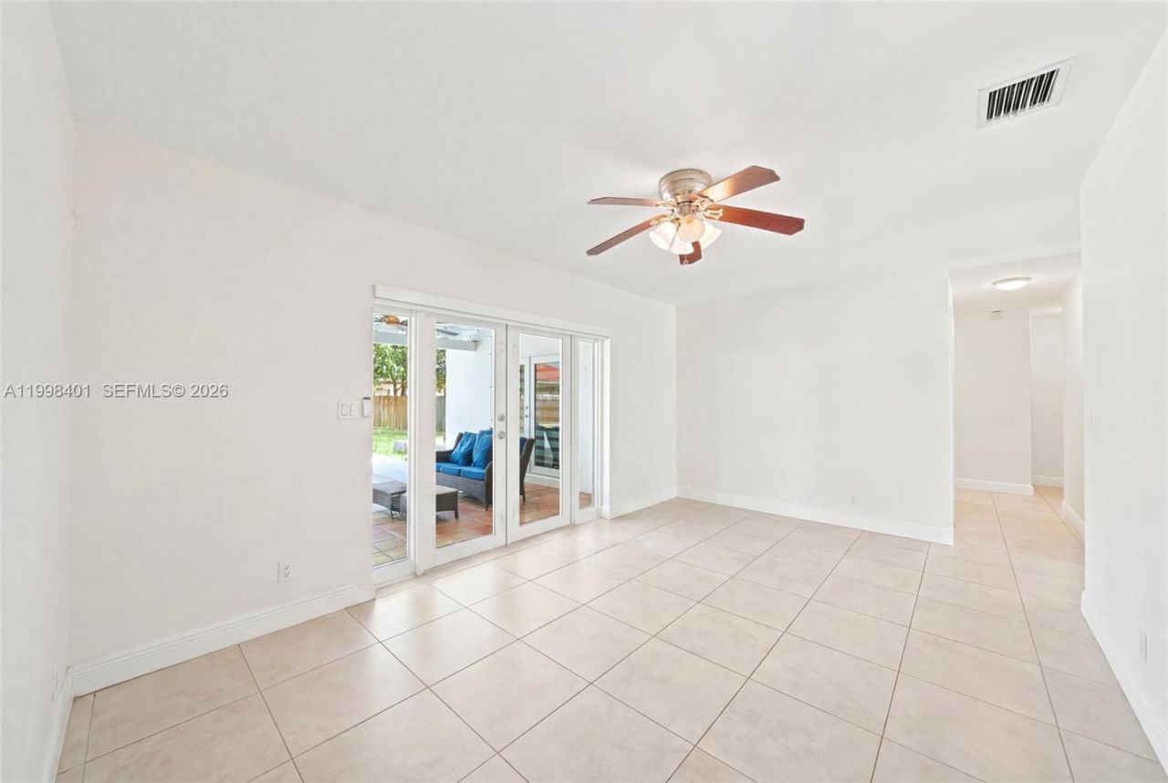 19911 SW 84th Ave, Cutler Bay, FL 33189 Photo