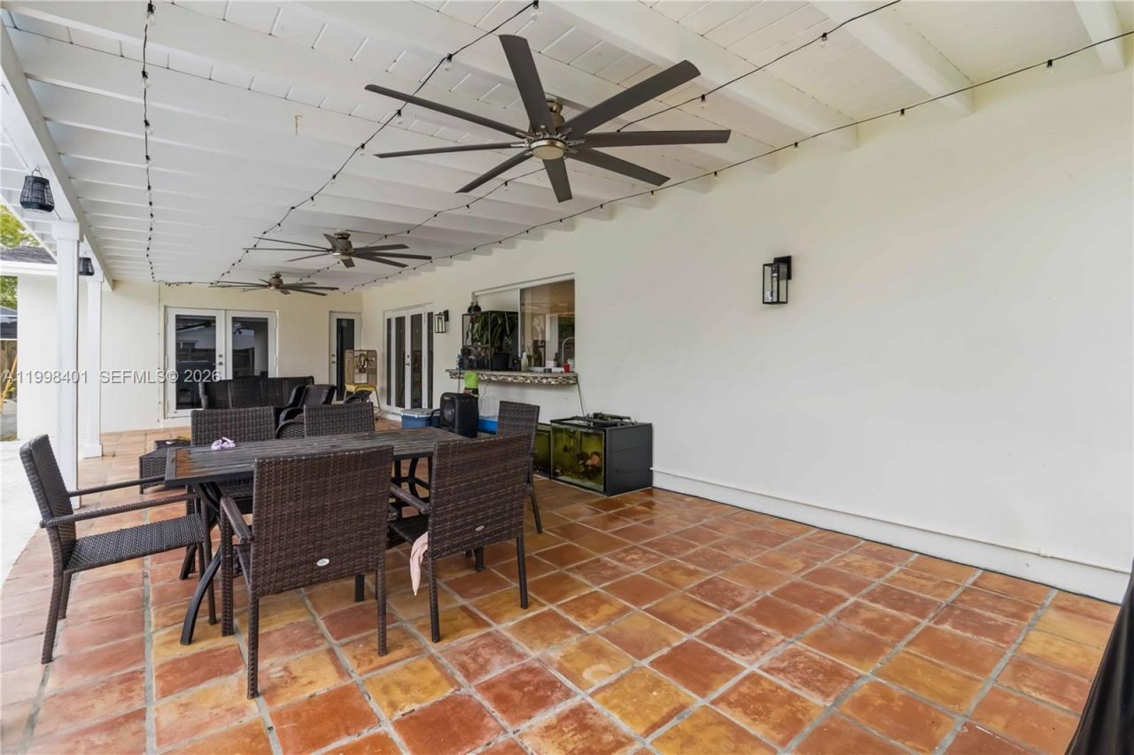 19911 SW 84th Ave, Cutler Bay, FL 33189 Photo