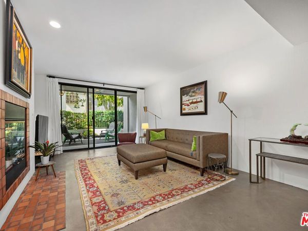 2960 Neilson Way, Unit 103, Santa Monica, CA 90405