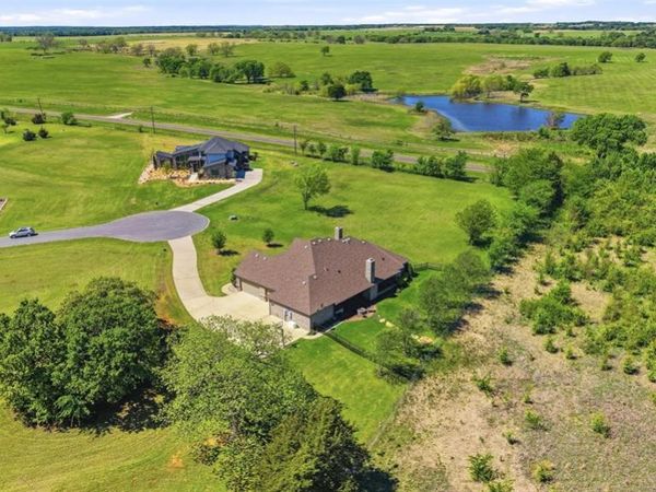 56 Turtle Point Lane, Gordonville, TX 76245