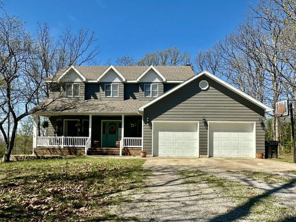 1729 N Pine Street, Marshfield, MO 65706