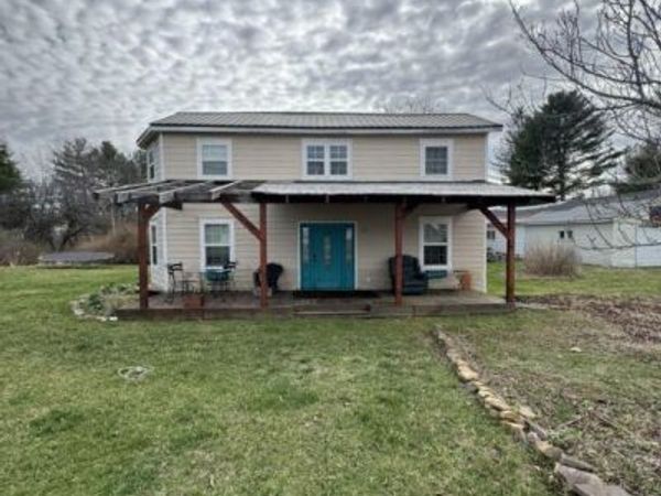 17 Hannah Run Rd, Arbovale, WV 24915