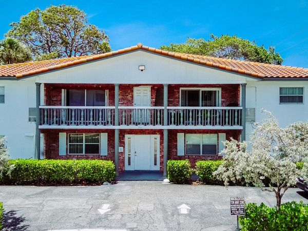 201 SW 7th Street, Boca Raton, FL 33432