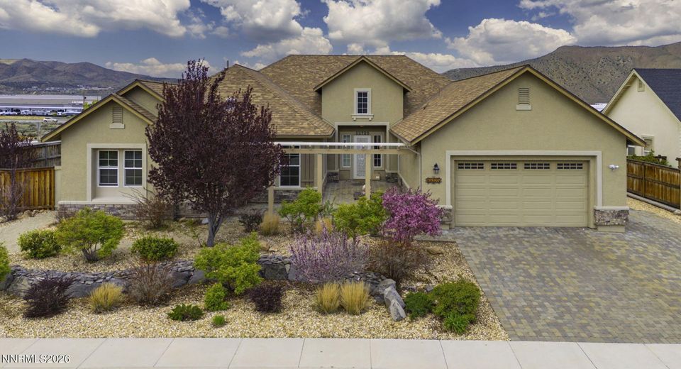 11725 Paradise View Drive, Sparks, NV 89441 Photo