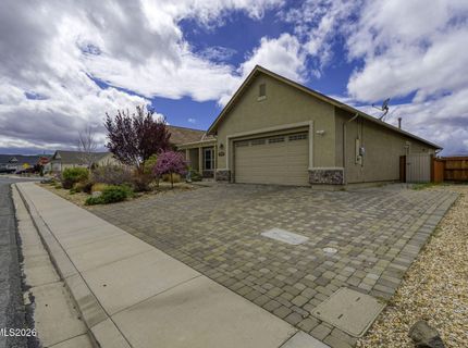 11725 Paradise View Drive, Sparks, NV 89441 Photo