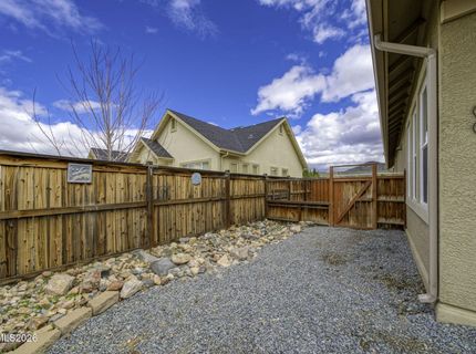 11725 Paradise View Drive, Sparks, NV 89441 Photo
