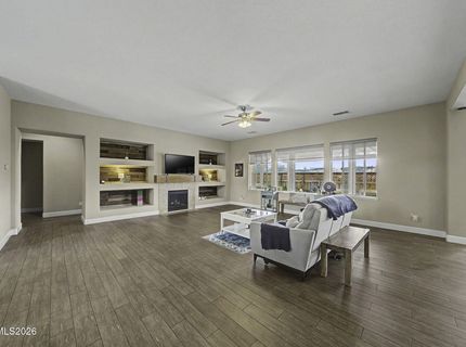 11725 Paradise View Drive, Sparks, NV 89441 Photo