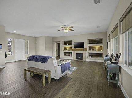 11725 Paradise View Drive, Sparks, NV 89441 Photo