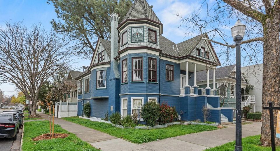 2501 N St, Sacramento, CA 95816 Photo