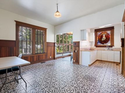 2501 N St, Sacramento, CA 95816 Photo