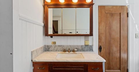 2501 N St, Sacramento, CA 95816 Photo