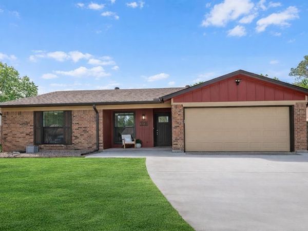 4408 Tiptop Street, Haltom City, TX 76117