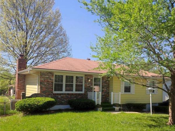 7009 NW 80th Street, Kansas City, MO 64152