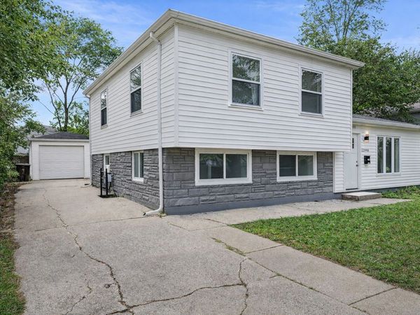 22448 Jeffrey Avenue , Sauk Village, IL 60411