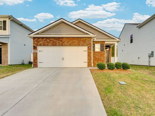 884 Long Leaf Rd , Lebanon, TN 37087