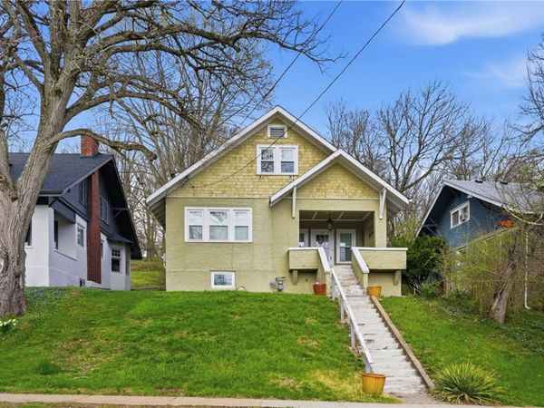 310 KINGS HIGHWAY, Carnegie, PA 15106