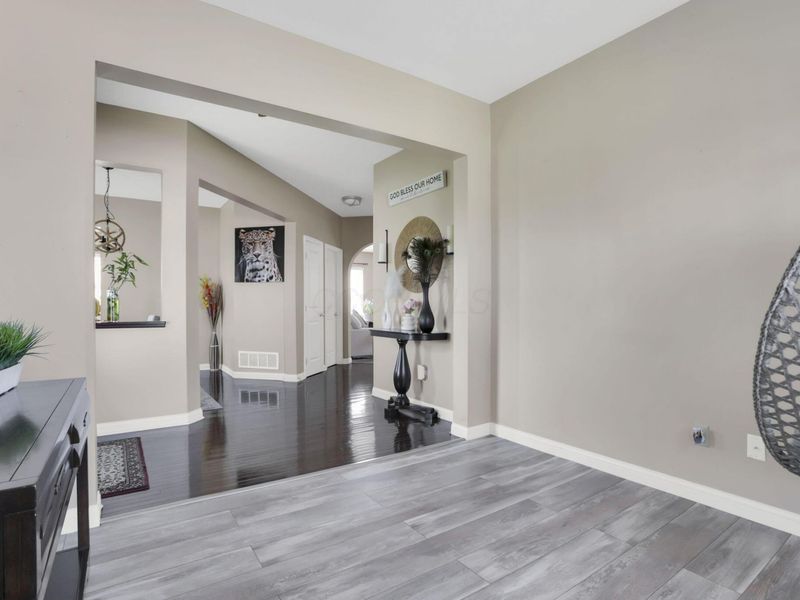 760 Brevard Court, Pickerington, OH 43147 Photo 9
