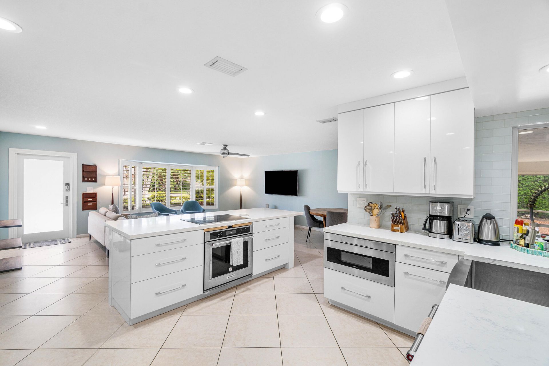 400 NE 43rd Street, Boca Raton, FL 33431 Photo