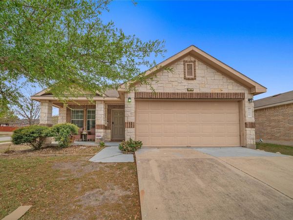 111 Lynn Crest BND, Buda, TX 78610