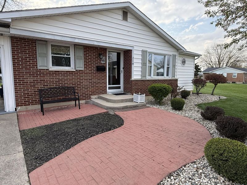 218 Eastview Drive, Coldwater, OH 45828 Photo 2