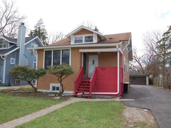 430 S Monterey Avenue, Villa Park, IL 60181