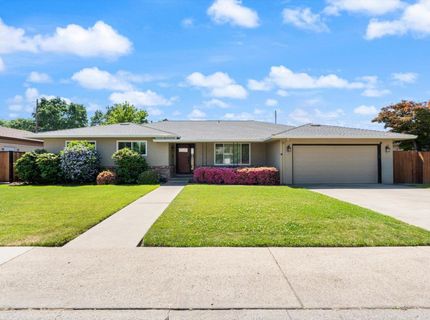 5808 O St, Sacramento, CA 95819 Photo