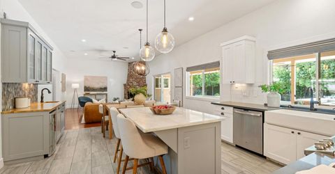 5808 O St, Sacramento, CA 95819 Photo