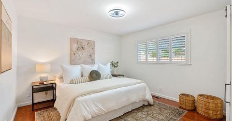 5808 O St, Sacramento, CA 95819 Photo