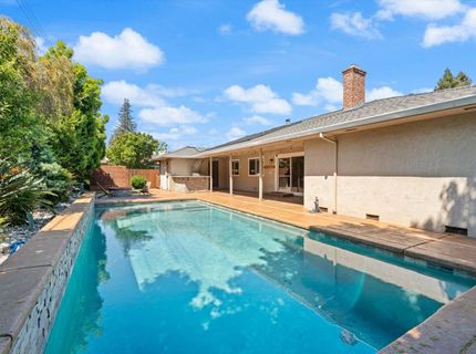 5808 O St, Sacramento, CA 95819 Photo