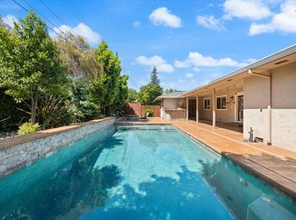 5808 O St, Sacramento, CA 95819 Photo