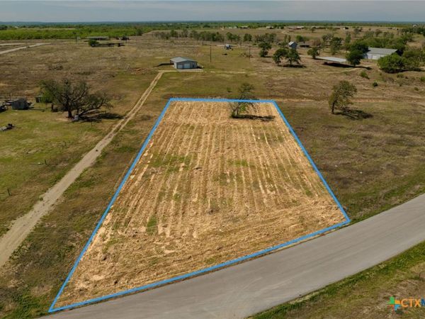 589 Altidore Avenue , Dale, TX 78616