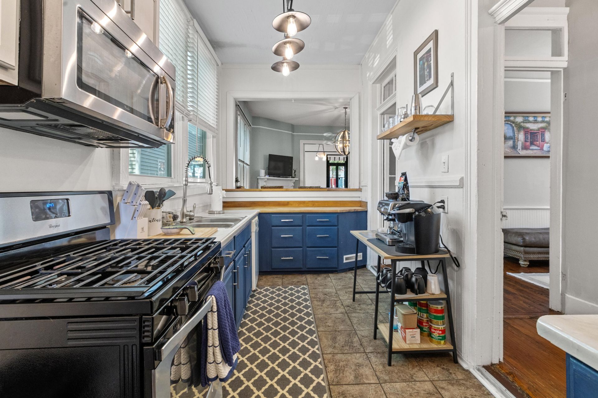 89 Columbus Street Photo 15