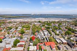 89 Columbus Street photo 4