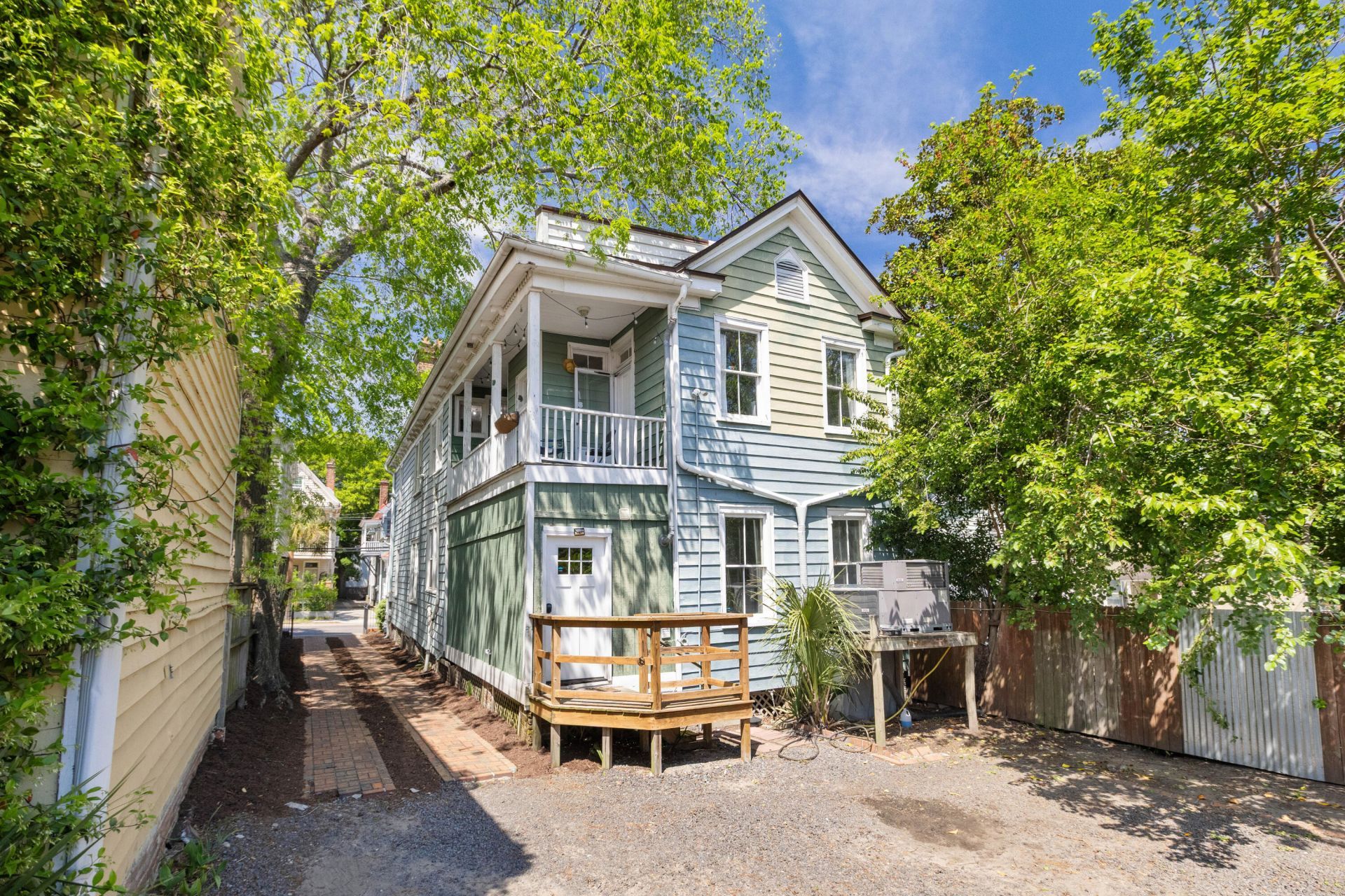 89 Columbus Street Photo 40