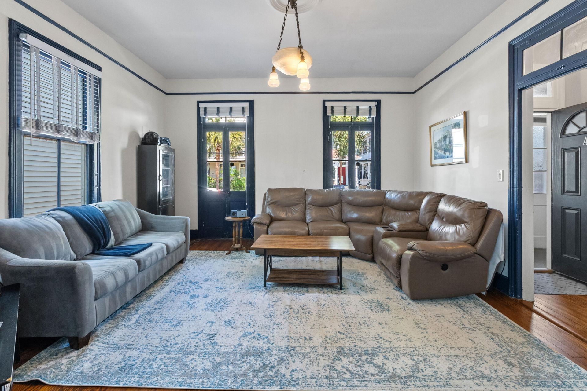 89 Columbus Street Photo 6