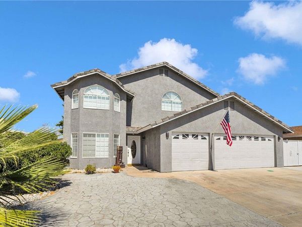 13046 Bermuda Dunes, Victorville, CA 92395